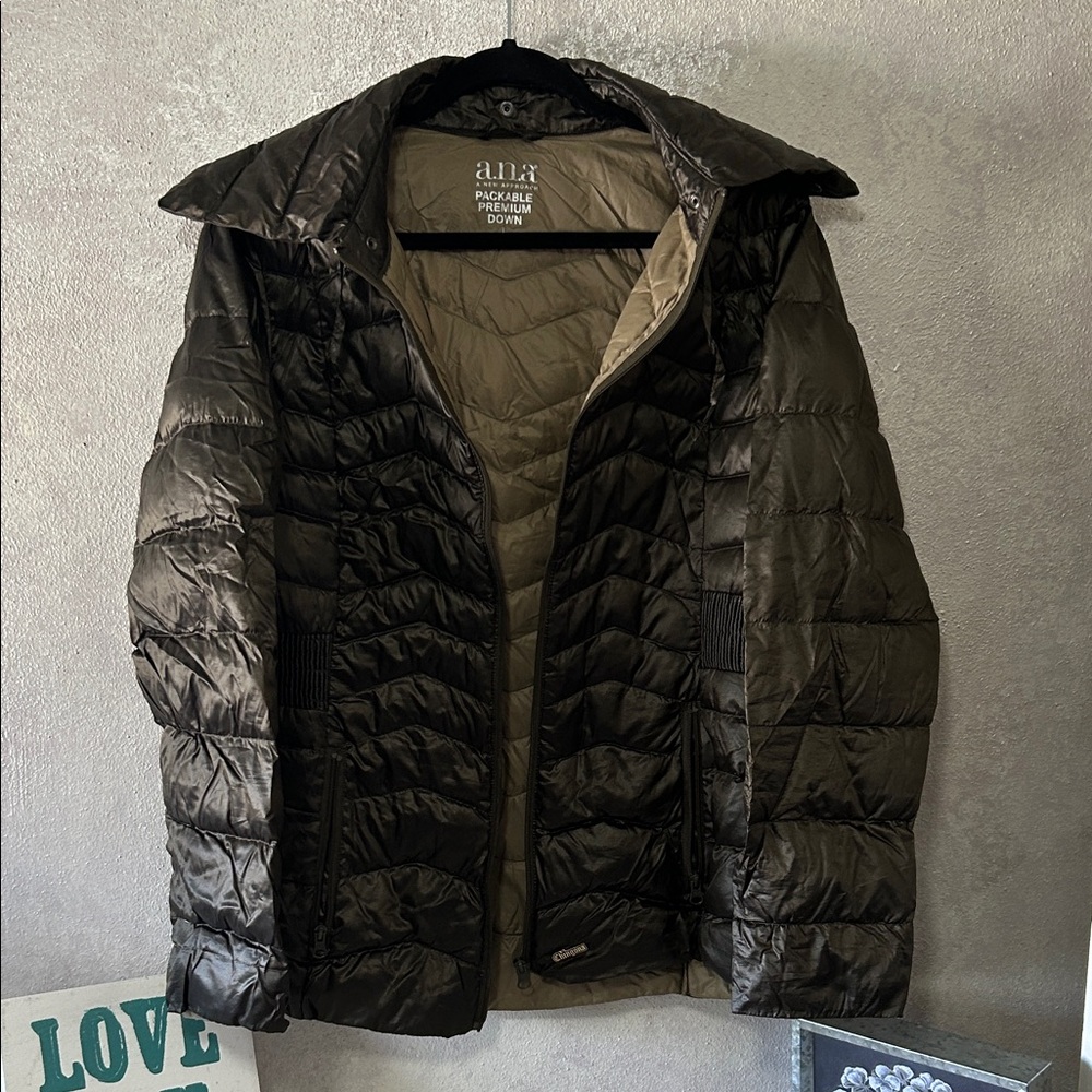 a.n.a Women's Dark Brown Puffer Jacket